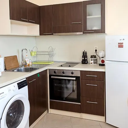 Apartment Cozy Retreat With Sea View & Balcony I Nikea Park By Flat Mаnager