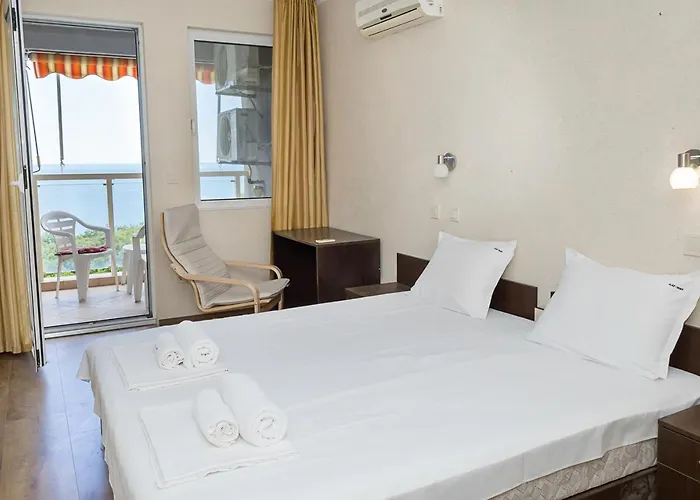 Cozy Retreat With Sea View & Balcony I Nikea Park By Flat Mаnager 아파트 *