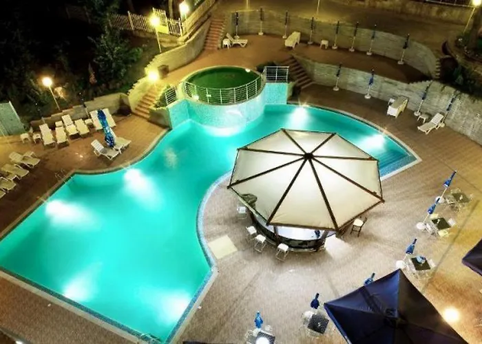 Cozy Retreat With Sea View & Balcony I Nikea Park By Flat Mаnager 바르나